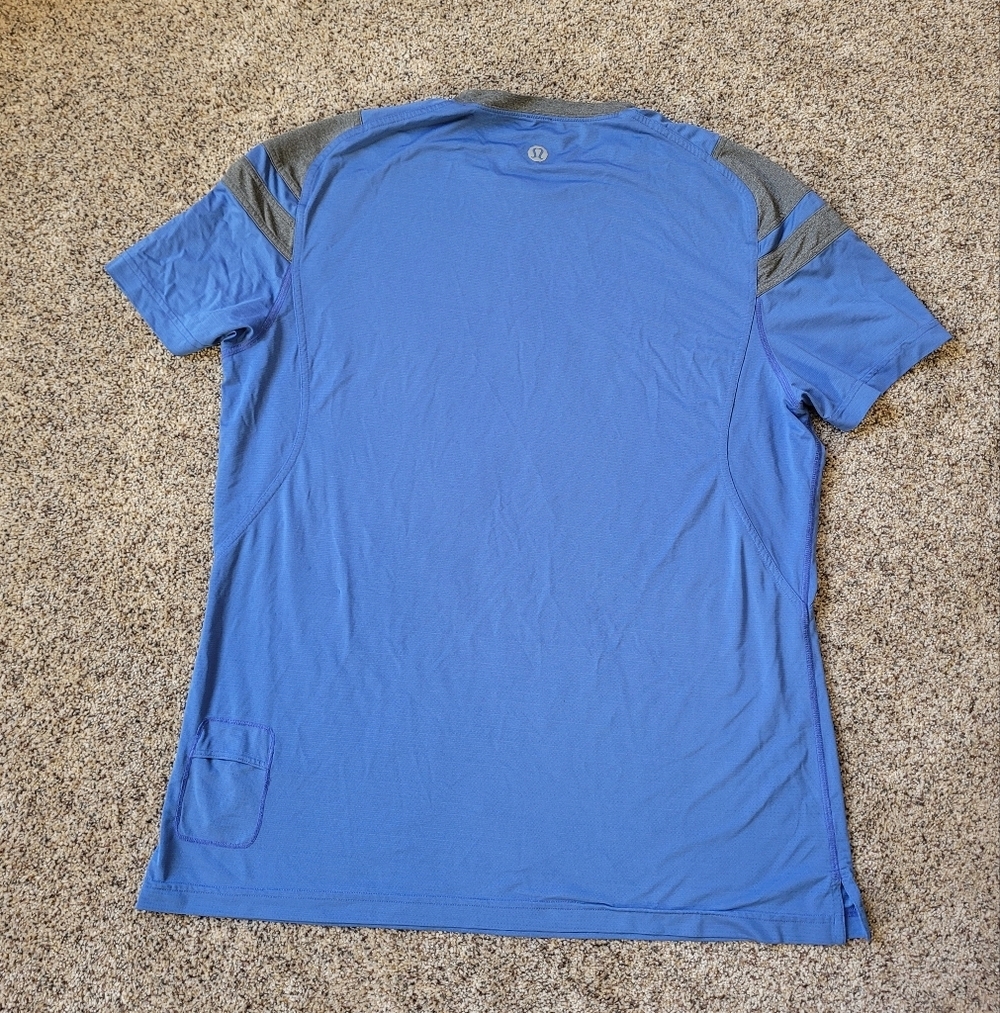 Lululemon Mens Blue Running T-shirt Size XL